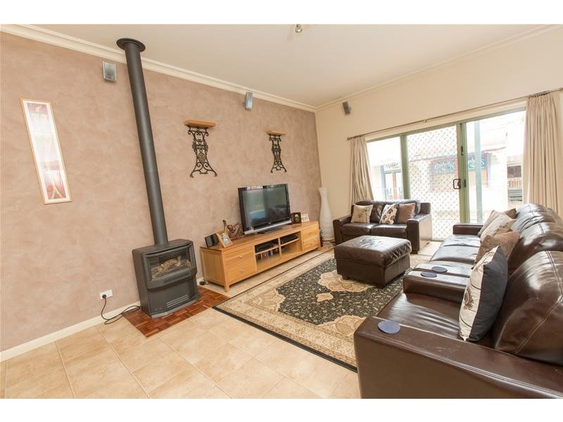 11 Sharland Street, Mildura VIC 3500