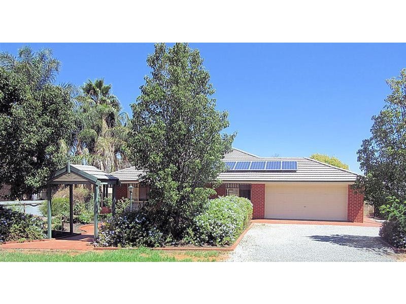 37 Channel Road, Merbein VIC 3505