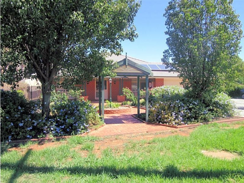 37 Channel Road, Merbein VIC 3505