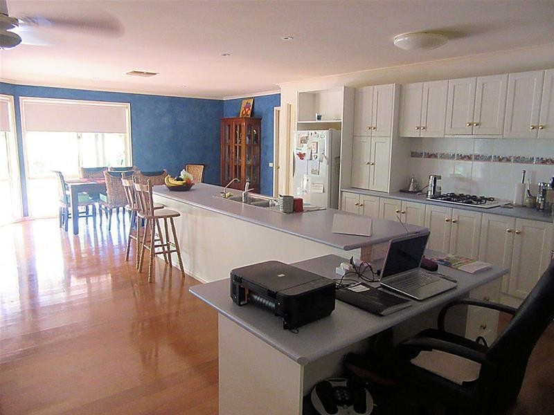 37 Channel Road, Merbein VIC 3505