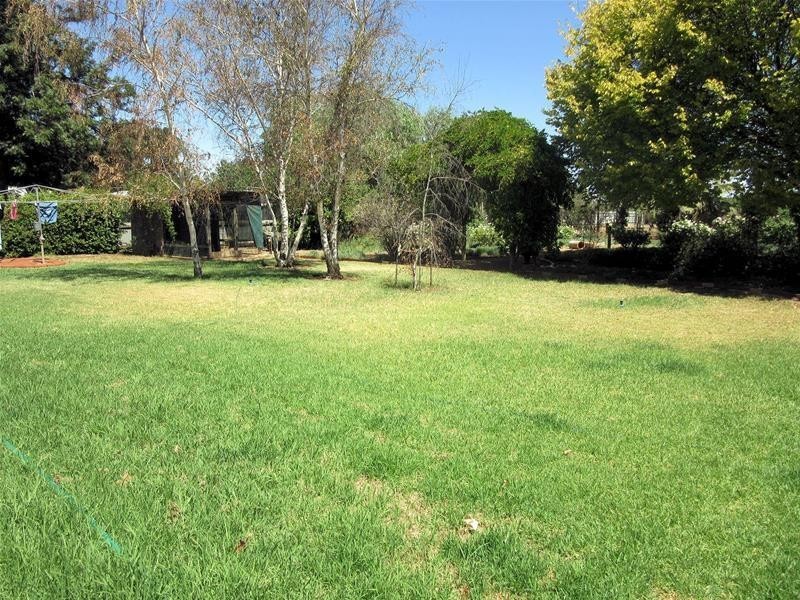 37 Channel Road, Merbein VIC 3505