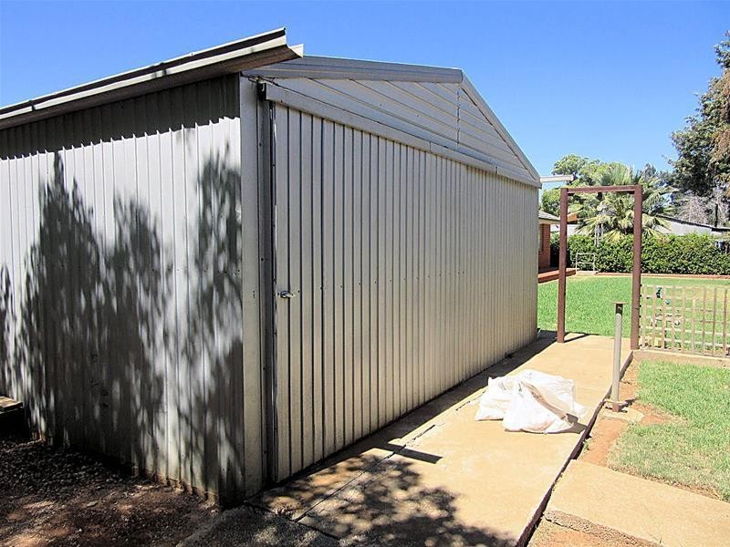 37 Channel Road, Merbein VIC 3505