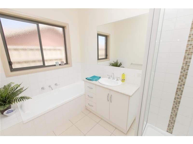 8 Popular Alm Court, Mildura VIC 3500