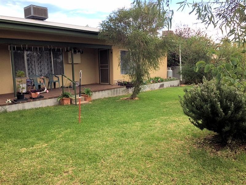 9 Mullroo Drive, Cullulleraine VIC 3496