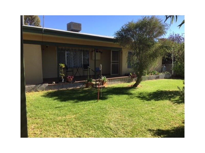 9 Mullroo Drive, Cullulleraine VIC 3496