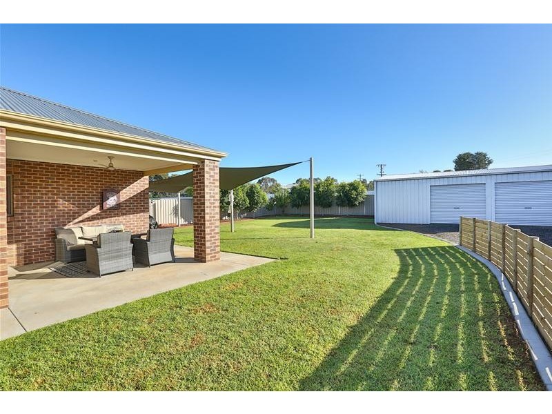 37 Betty Krake Drive, Red Cliffs VIC 3496