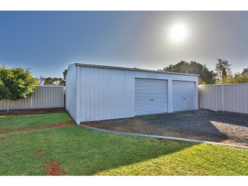 37 Betty Krake Drive, Red Cliffs VIC 3496