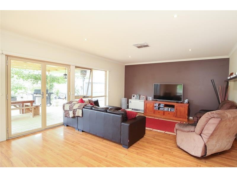 19 Canterbury Drive, Mildura VIC 3500