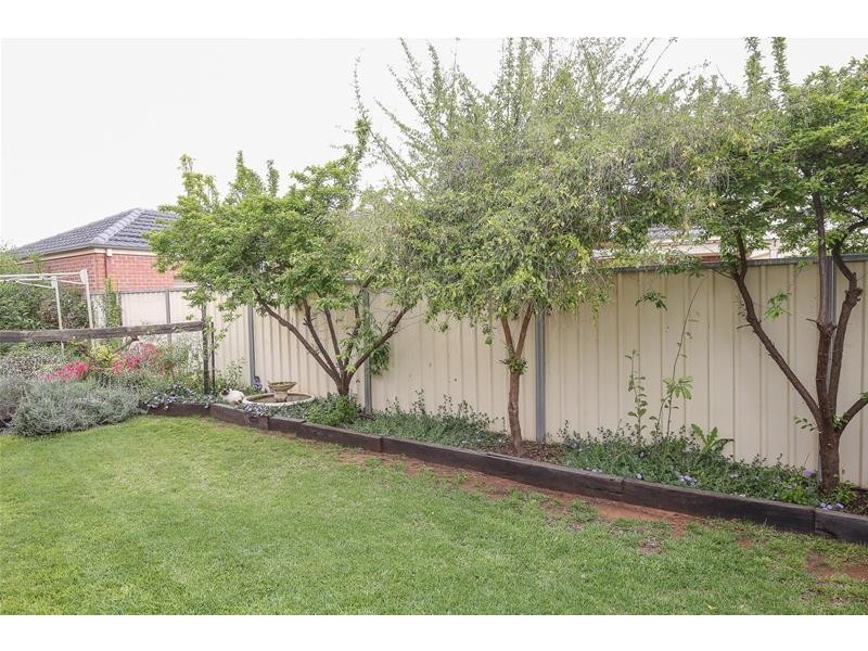 19 Canterbury Drive, Mildura VIC 3500