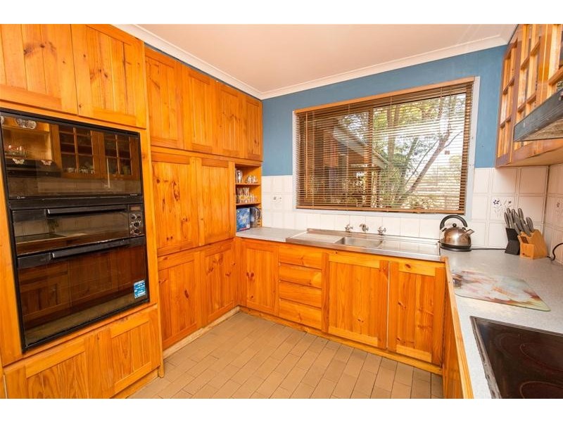 11 Cowra Avenue, Mildura VIC 3500