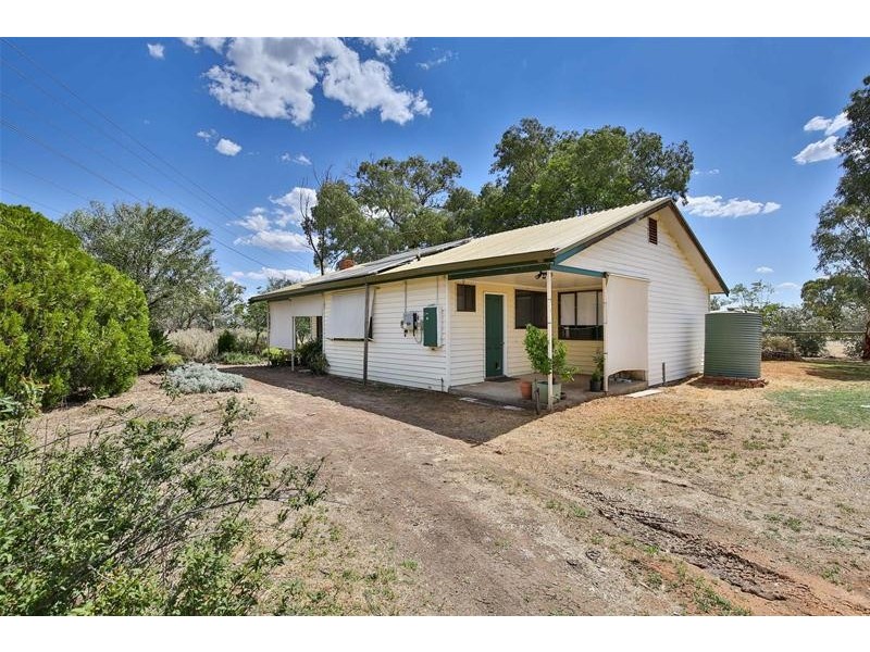 11 Cowra Avenue, Mildura VIC 3500