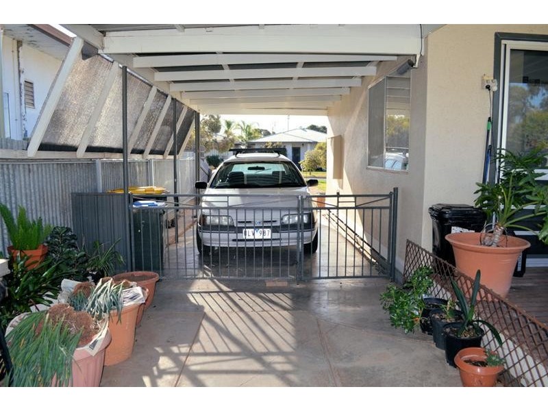 12 Barry Avenue, Mildura VIC 3500