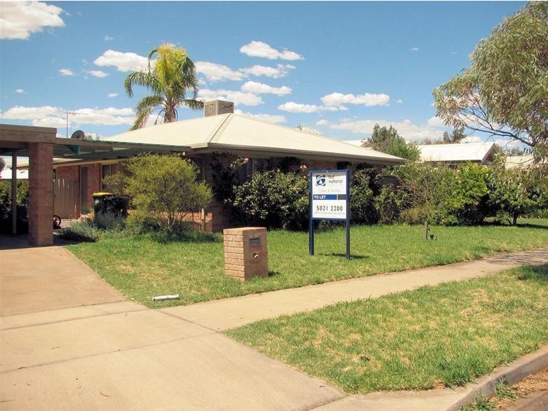 2 Fush  Place, Mildura VIC 3500