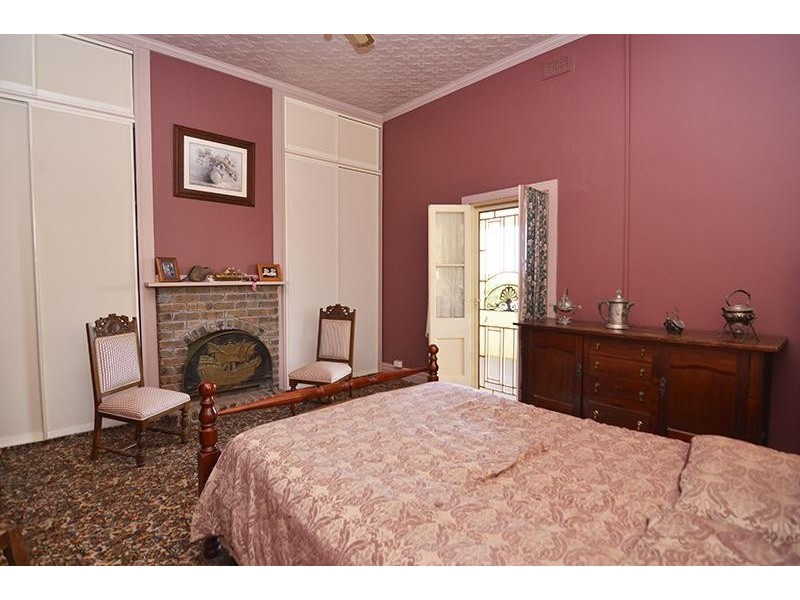 105 McSwains Road, Birdwoodton VIC 3505