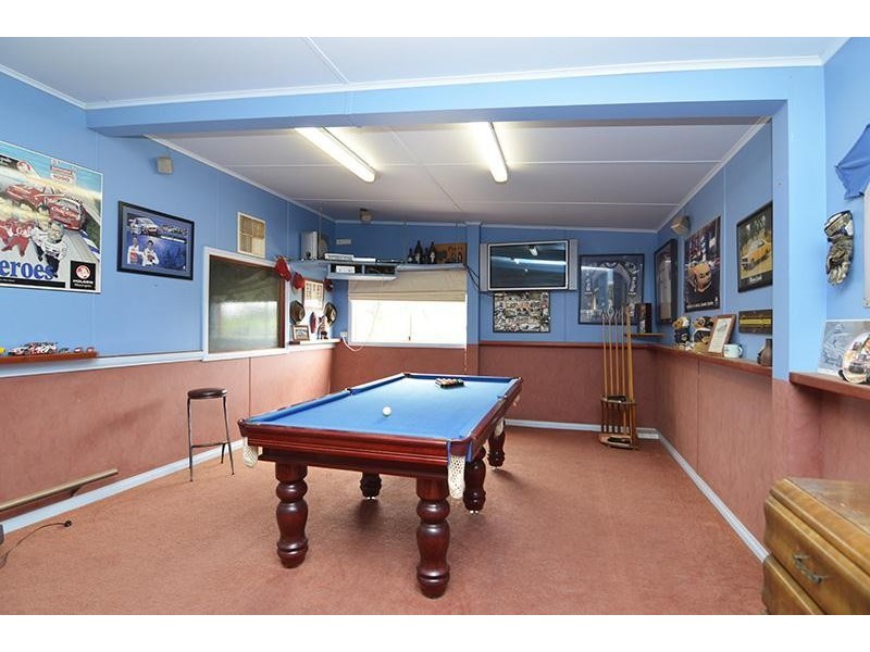 105 McSwains Road, Birdwoodton VIC 3505