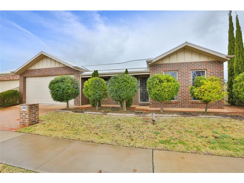 37 Carfora Drive, Mildura VIC 3500