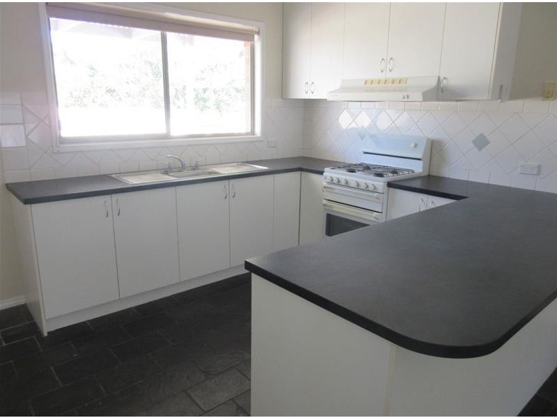 15 Rosemont Avenue, Mildura VIC 3500