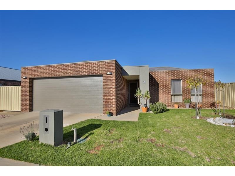 15 Ponderosa Way, Mildura VIC 3500