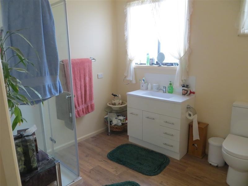 10 John Court, Irymple VIC 3498