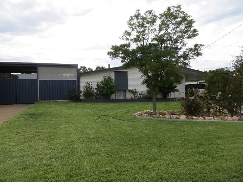 10 John Court, Irymple VIC 3498