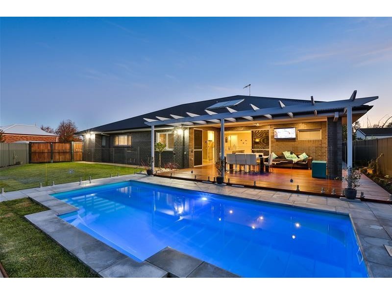 9 Heidi Court, Mildura VIC 3500