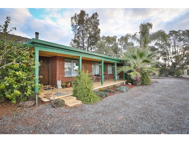 850 Koorlong Avenue, Irymple VIC 3498