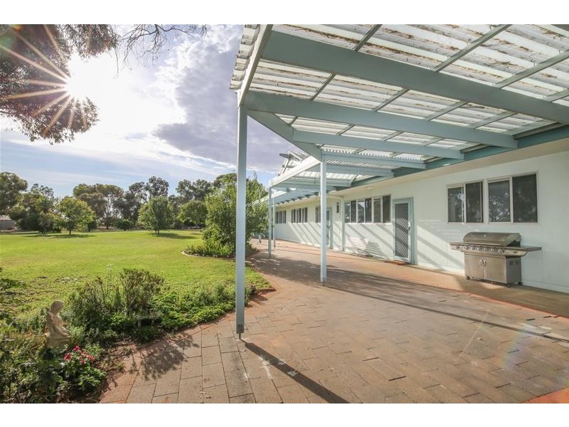 2719 Fourteenth Street, Irymple VIC 3498