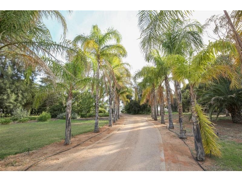 2719 Fourteenth Street, Irymple VIC 3498