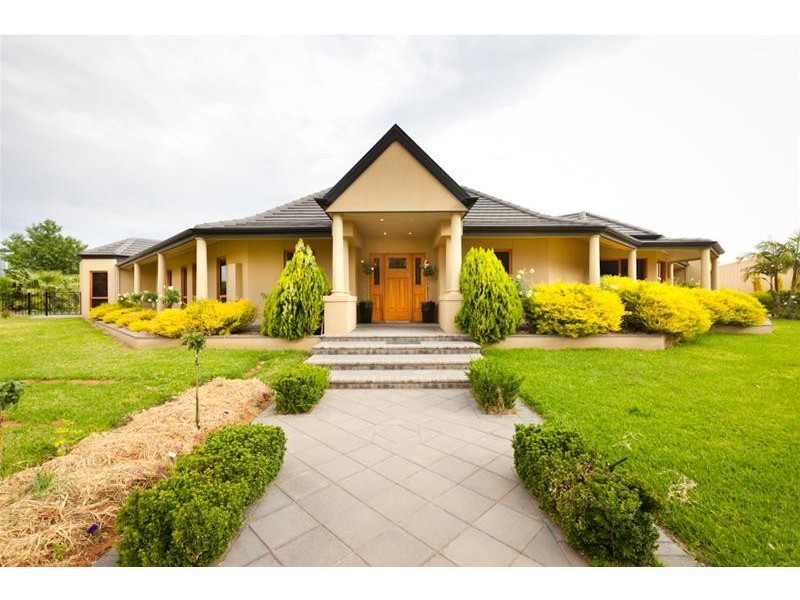 834 Karadoc Avenue, Irymple VIC 3498