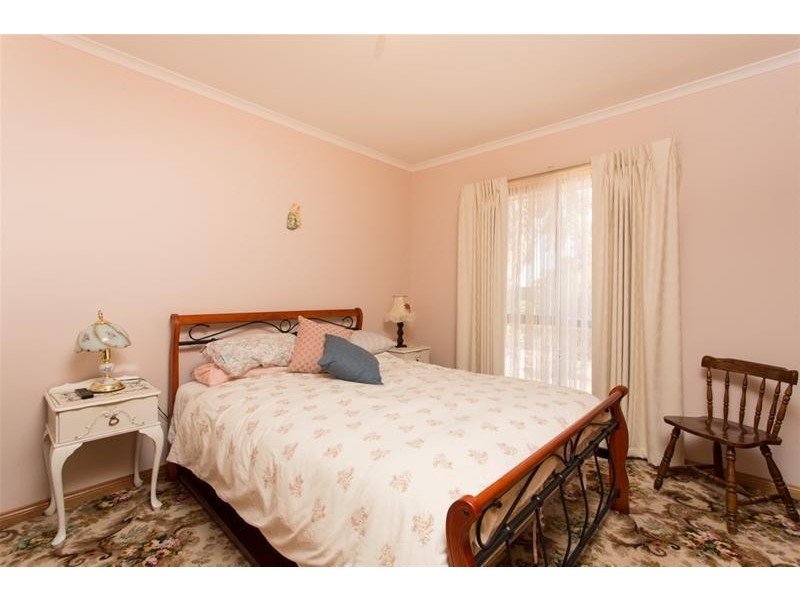 8538 Calder Highway, Red Cliffs VIC 3496