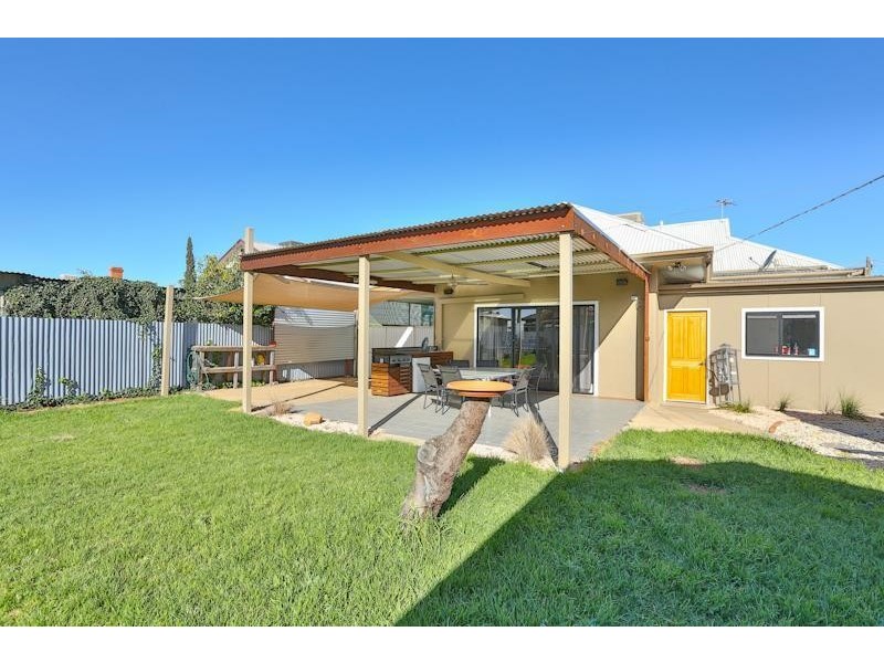 33 San Mateo Avenue, Mildura VIC 3500