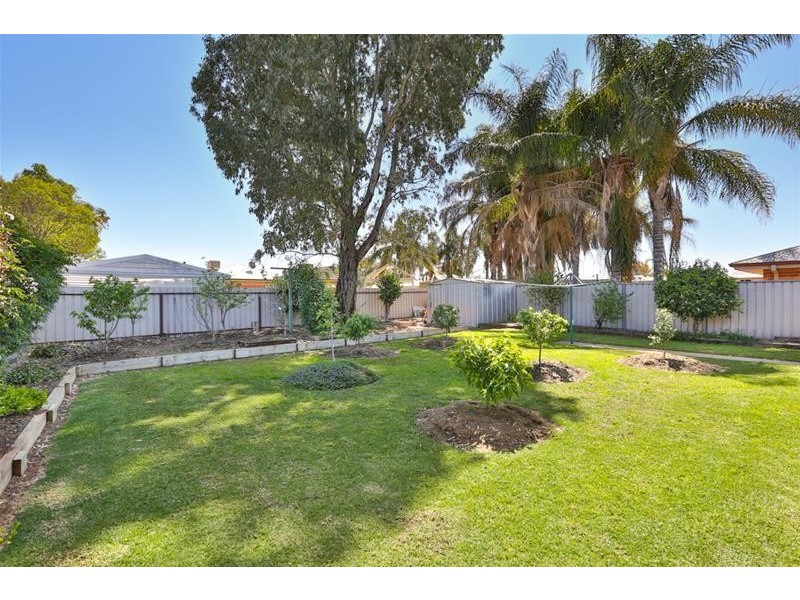 2 Macquarie Court, Mildura VIC 3500
