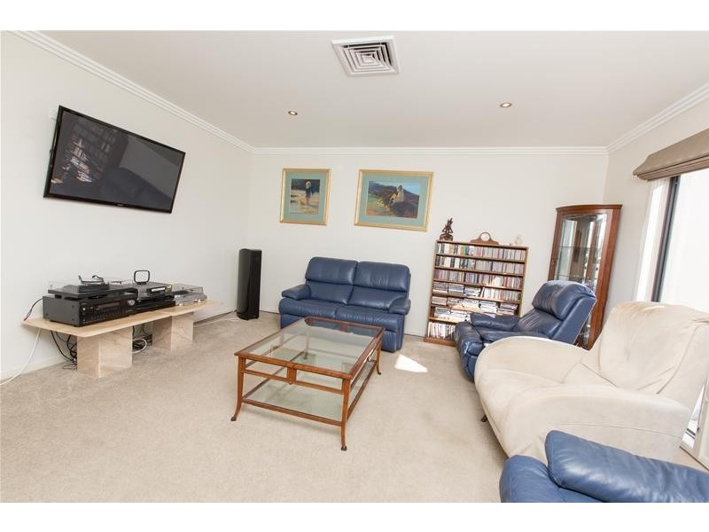 15 Heidi Court, Mildura VIC 3500