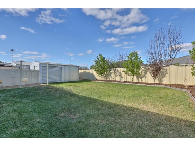 15 Heidi Court, Mildura VIC 3500