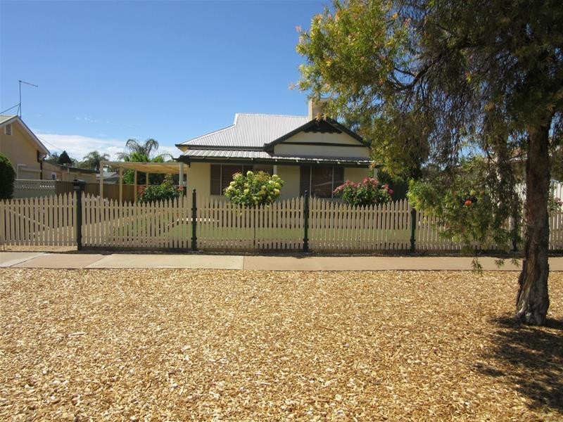 228 Wade Avenue, Mildura VIC 3500