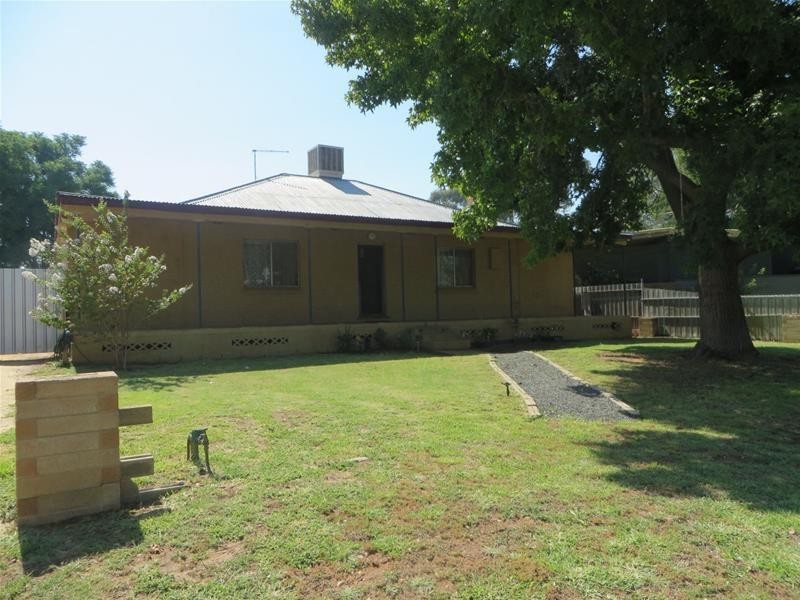 6 Friel Street, Buronga NSW 2739