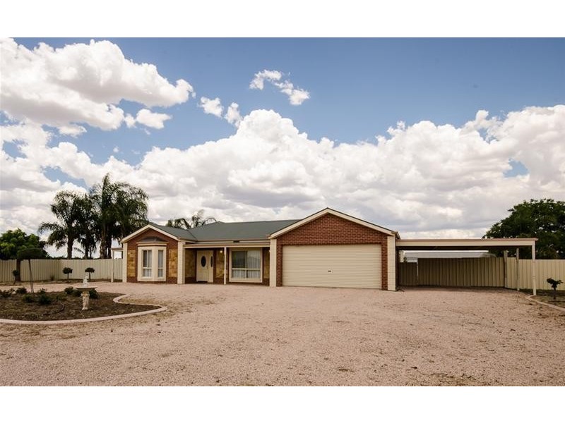 1094 Sandilong Avenue, Irymple VIC 3498