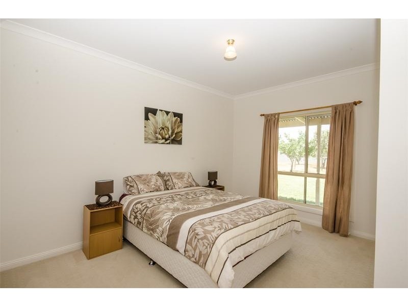 1094 Sandilong Avenue, Irymple VIC 3498