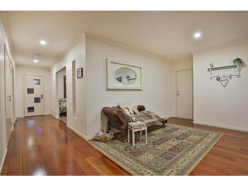 17 Carrington Drive, Irymple VIC 3498