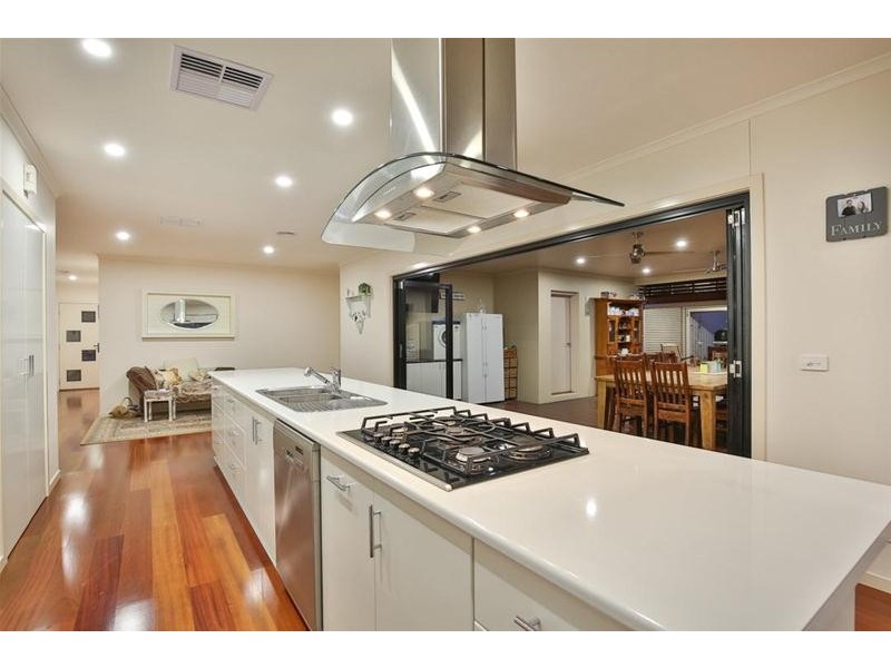 17 Carrington Drive, Irymple VIC 3498