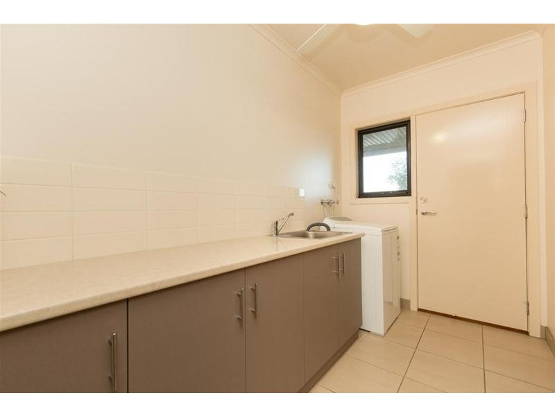 17 Carrington Drive, Irymple VIC 3498