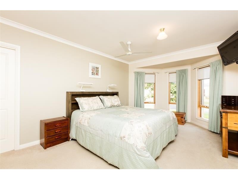 128 Dyar Avenue, Mildura VIC 3500