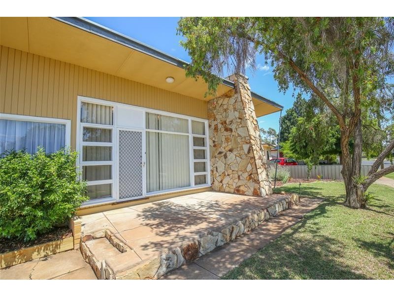 2 Floral Avenue, Mildura VIC 3500