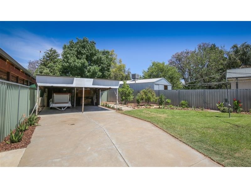 2 Floral Avenue, Mildura VIC 3500