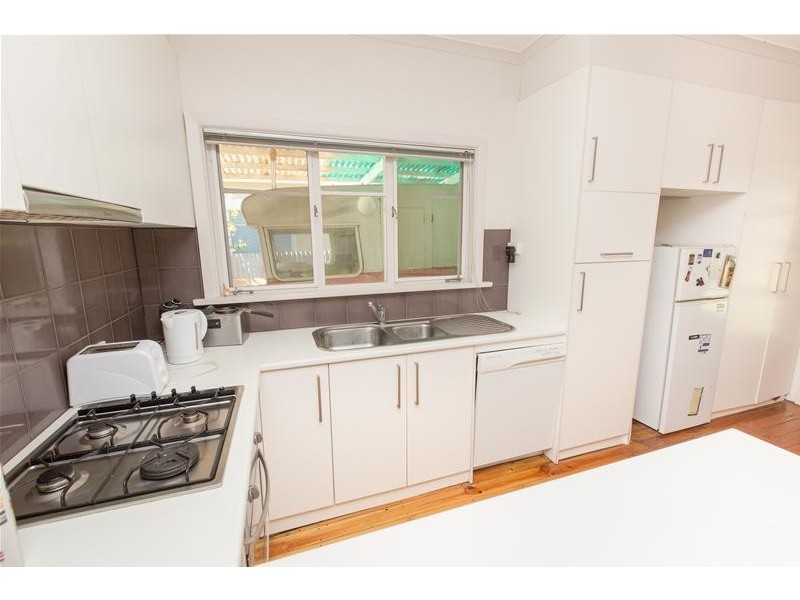6 Jude Avenue, Mildura VIC 3500
