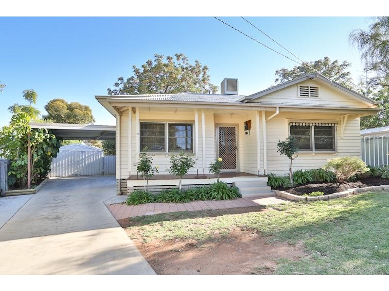 11 Desroy Avenue, Mildura VIC 3500