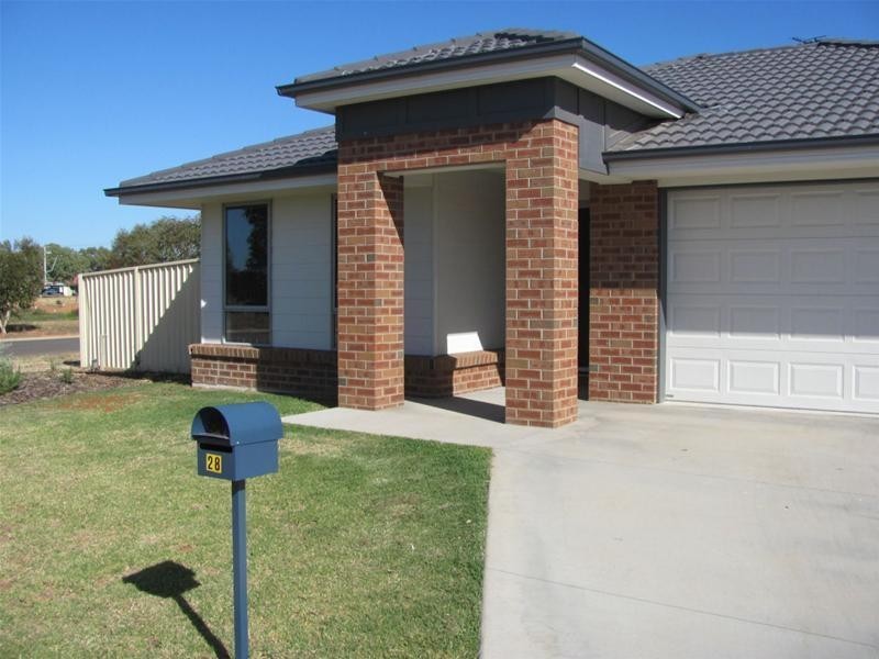 28 Philippa Crescent, Mildura VIC 3500