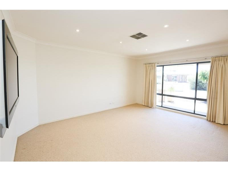 12 Sterling Drive, Mildura VIC 3500