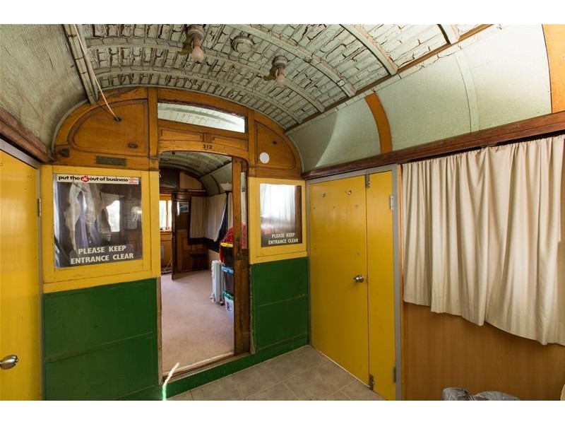 3352 Deakin Avenue, Mildura South VIC 3501