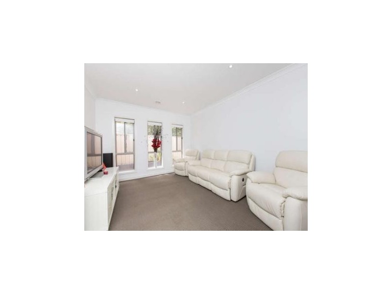 44 Betty Krake Drive, Red Cliffs VIC 3496